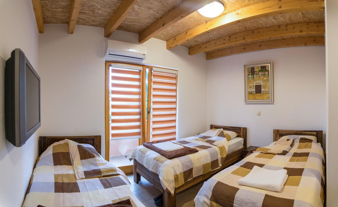 Motel Orhideja Donji Vakuf Exterior foto