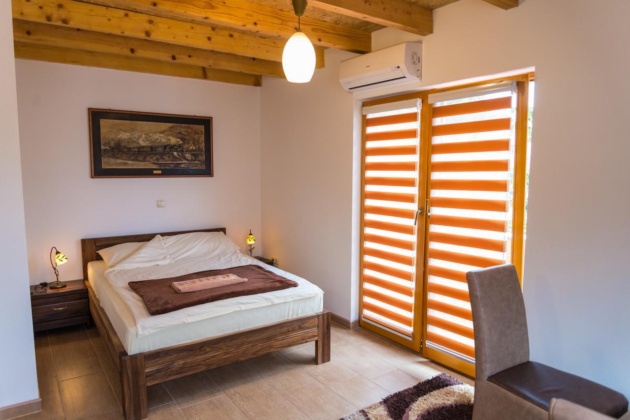 Motel Orhideja Donji Vakuf Exterior foto