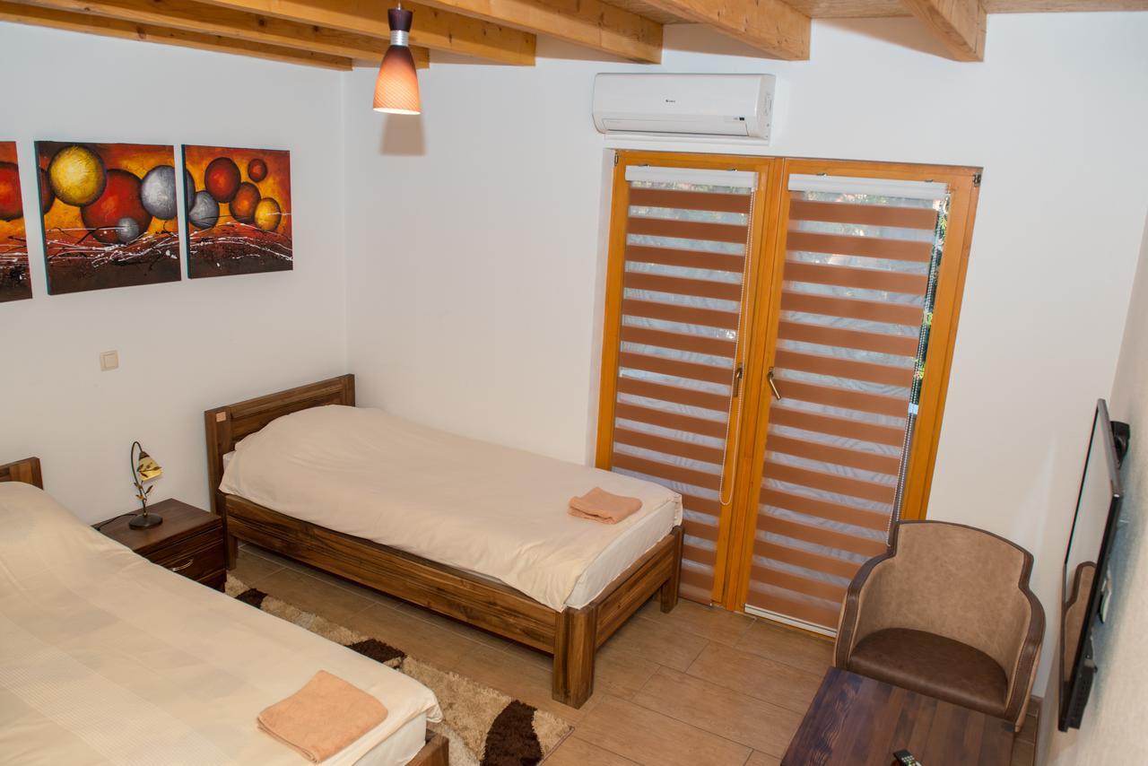 Motel Orhideja Donji Vakuf Exterior foto